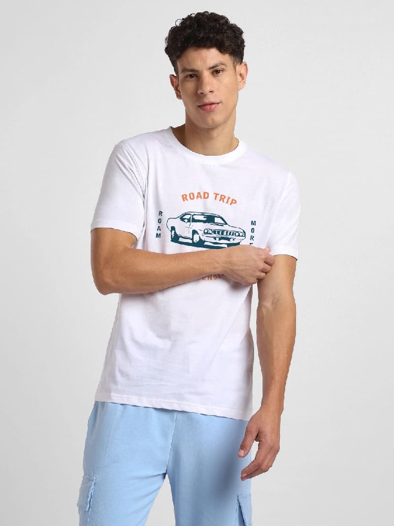 Men's White Casual Printed Regular Fit Tshirt