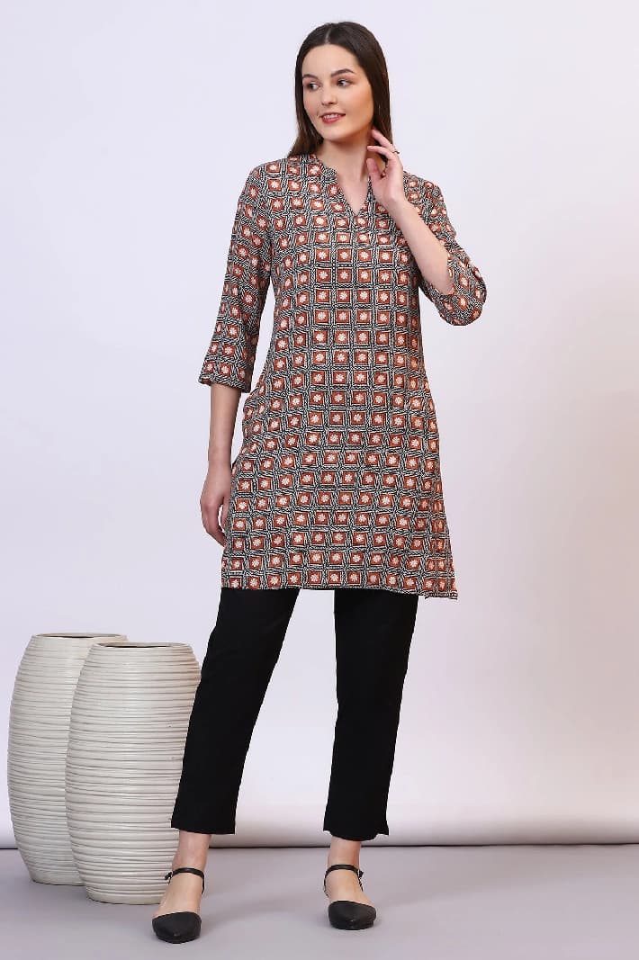 Women's Multicolor Casual Printed Regular Fit Kurti