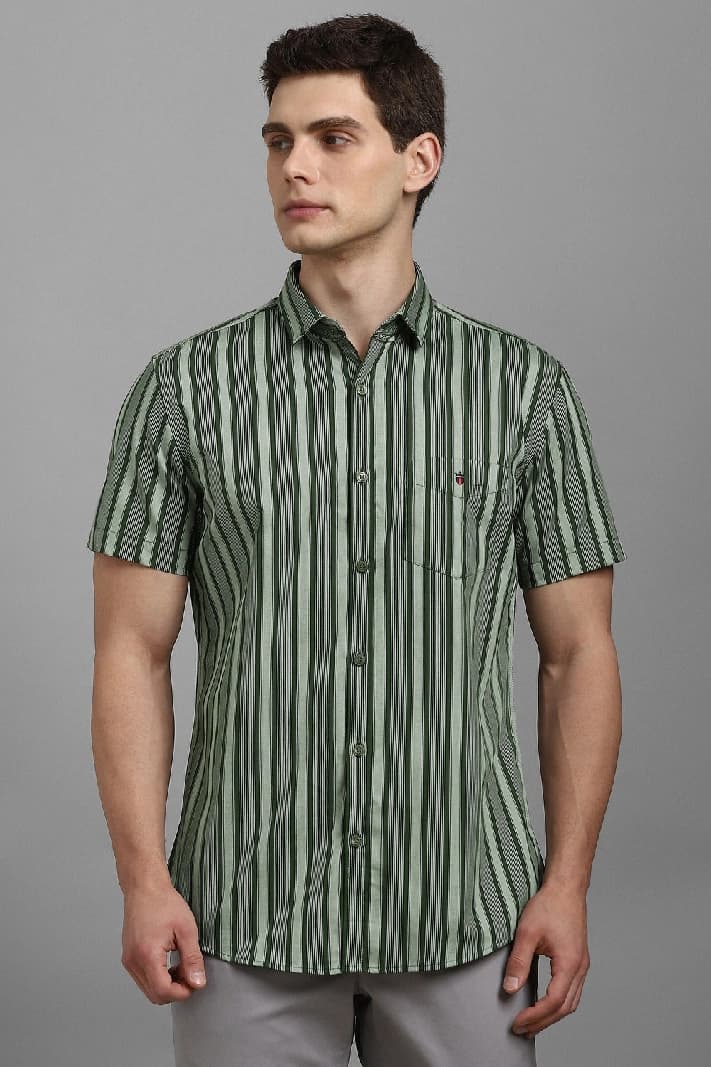 Men's Green Casual Striped Slim Fit Shirt