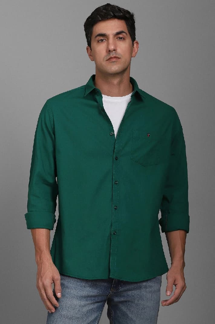 Men's Green Casual Solid Slim Fit Shirt