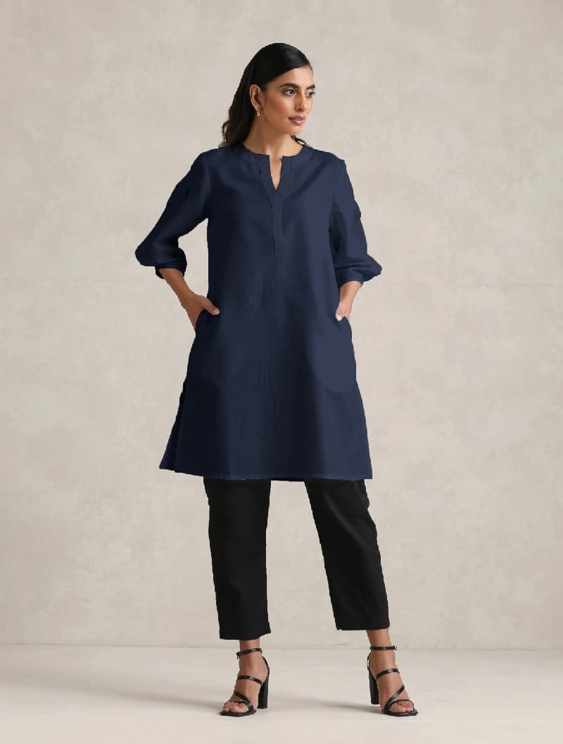 Women's Blue Casual Solid Regular Fit Kurta