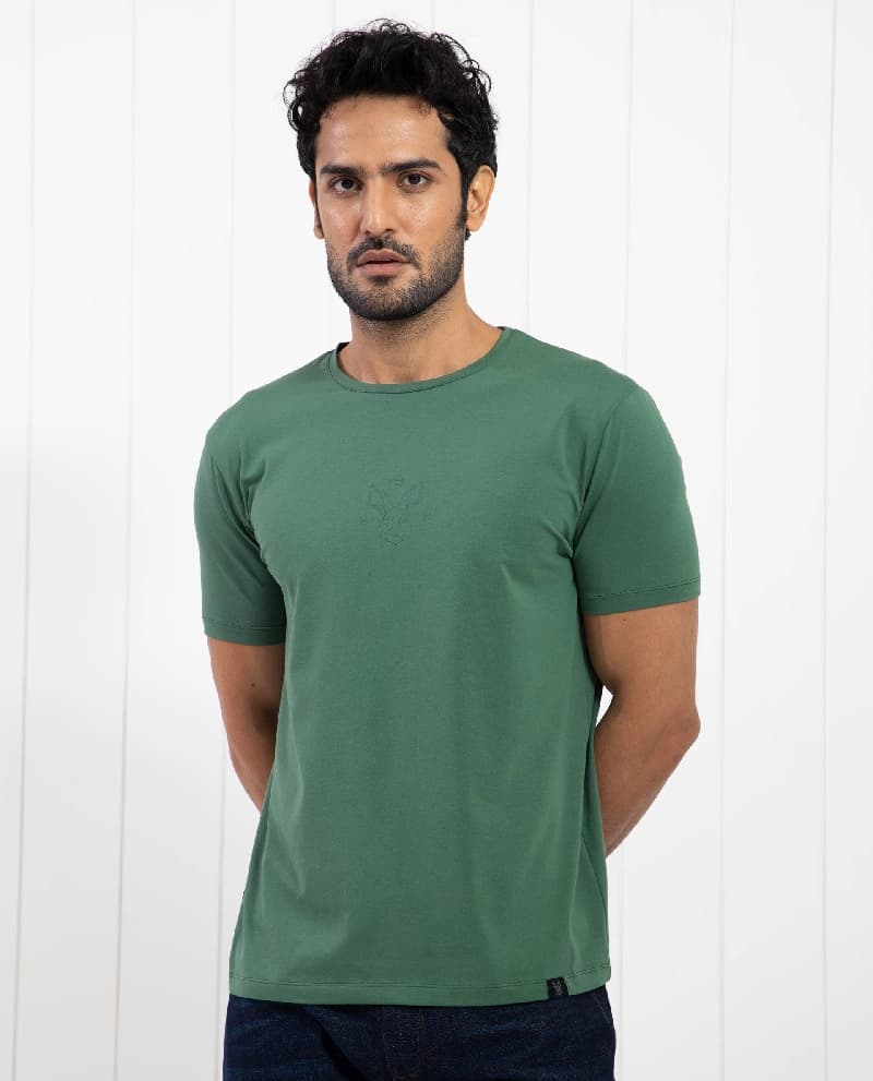 Men's Green Casual Solid Slim Fit Tshirt