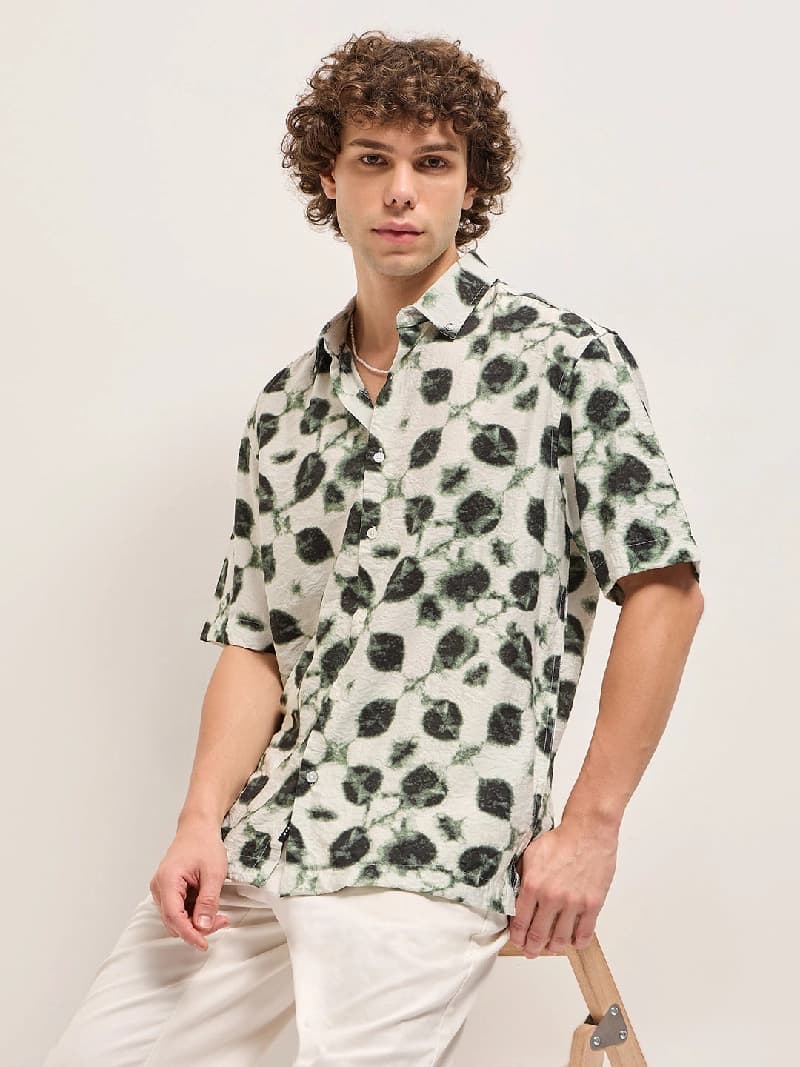 Men's Green Casual Printed Regular Fit Shirt