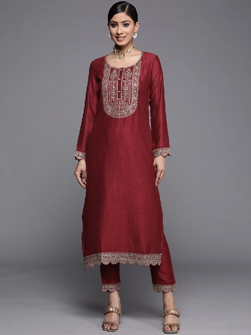 Women's Red Festive Regular Fit Kurta