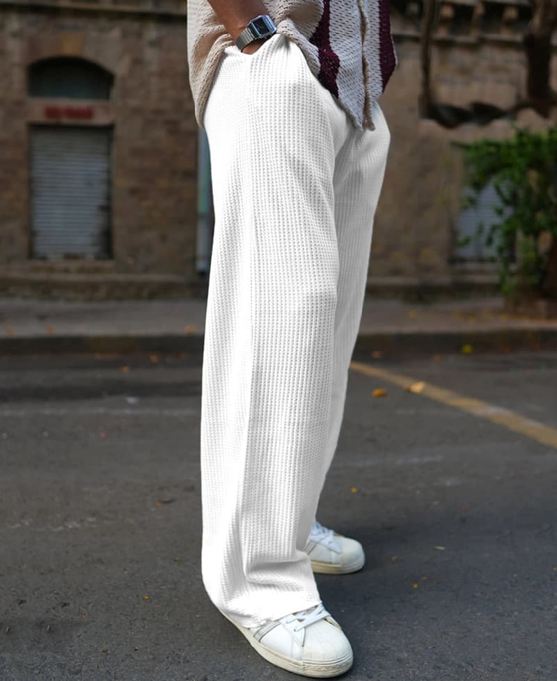 Men's Cream Casual Textured Regular Fit Trackpant