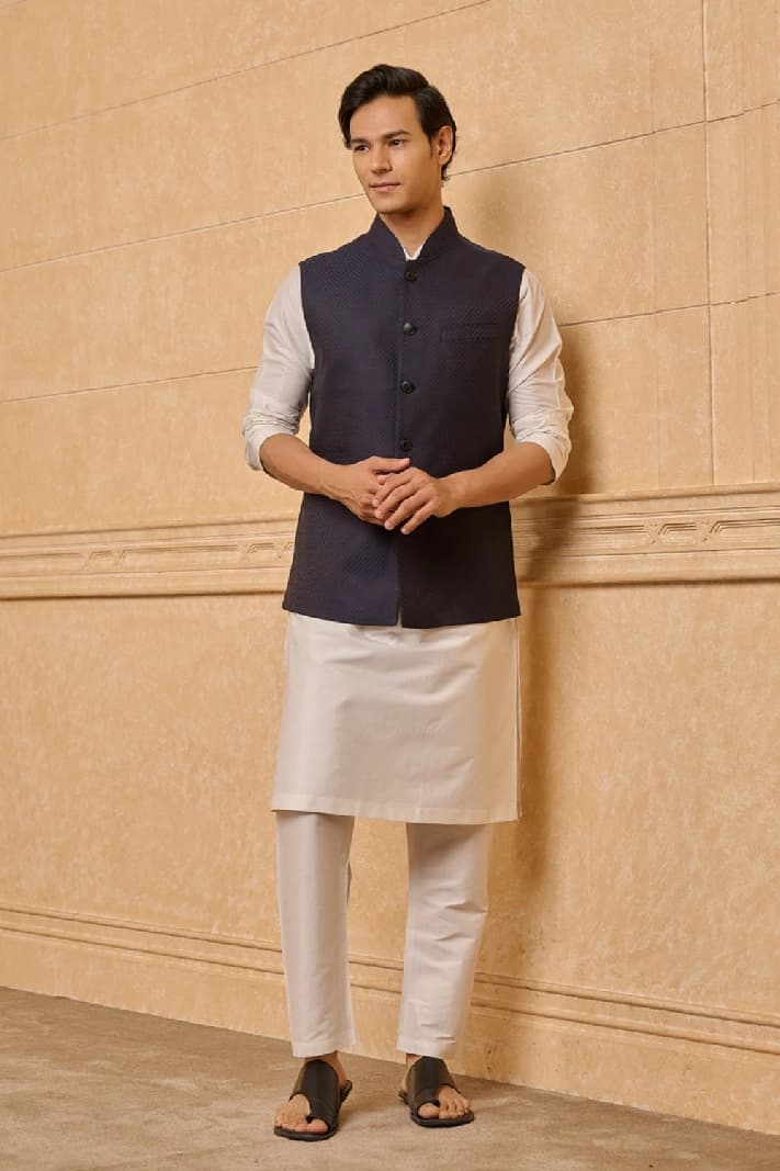 Men's Navy Casual Solid Regular Fit Nehru Jacket