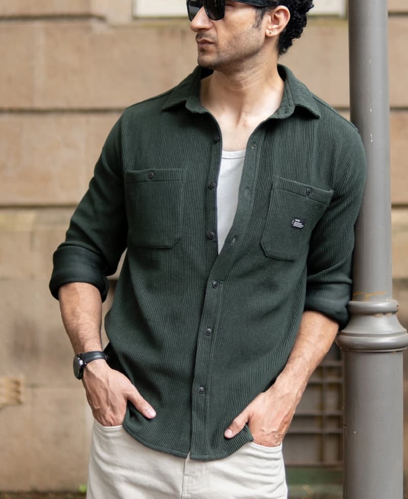 Men's Green Casual Solid Regular Fit Shirt