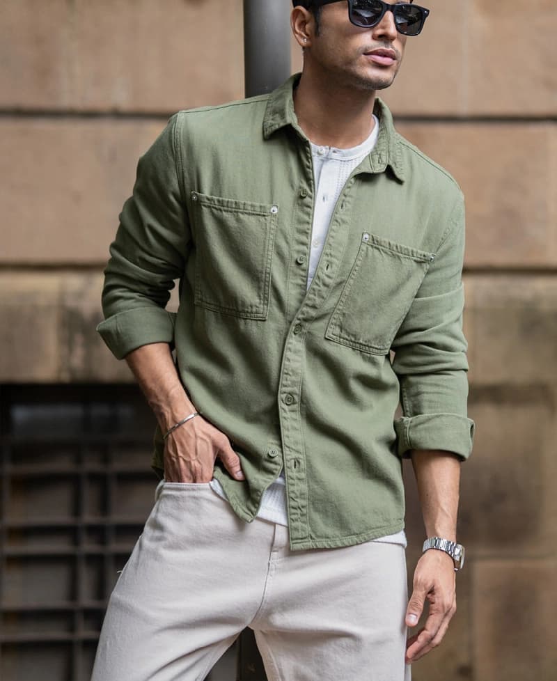 Men's Green Casual Solid Regular Fit Shirt