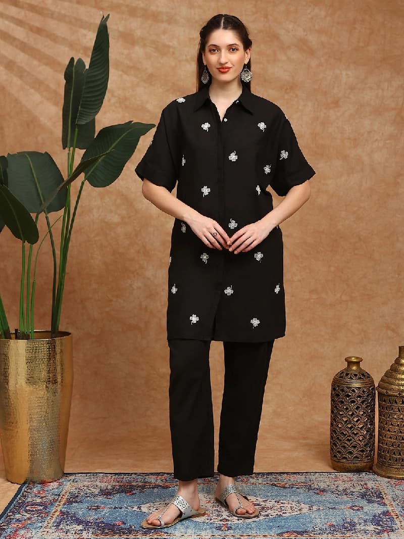 Women's Black Shirt Collar Extended Sleeves Floral Embroidered Straight Kurta with Pants Fusion Set