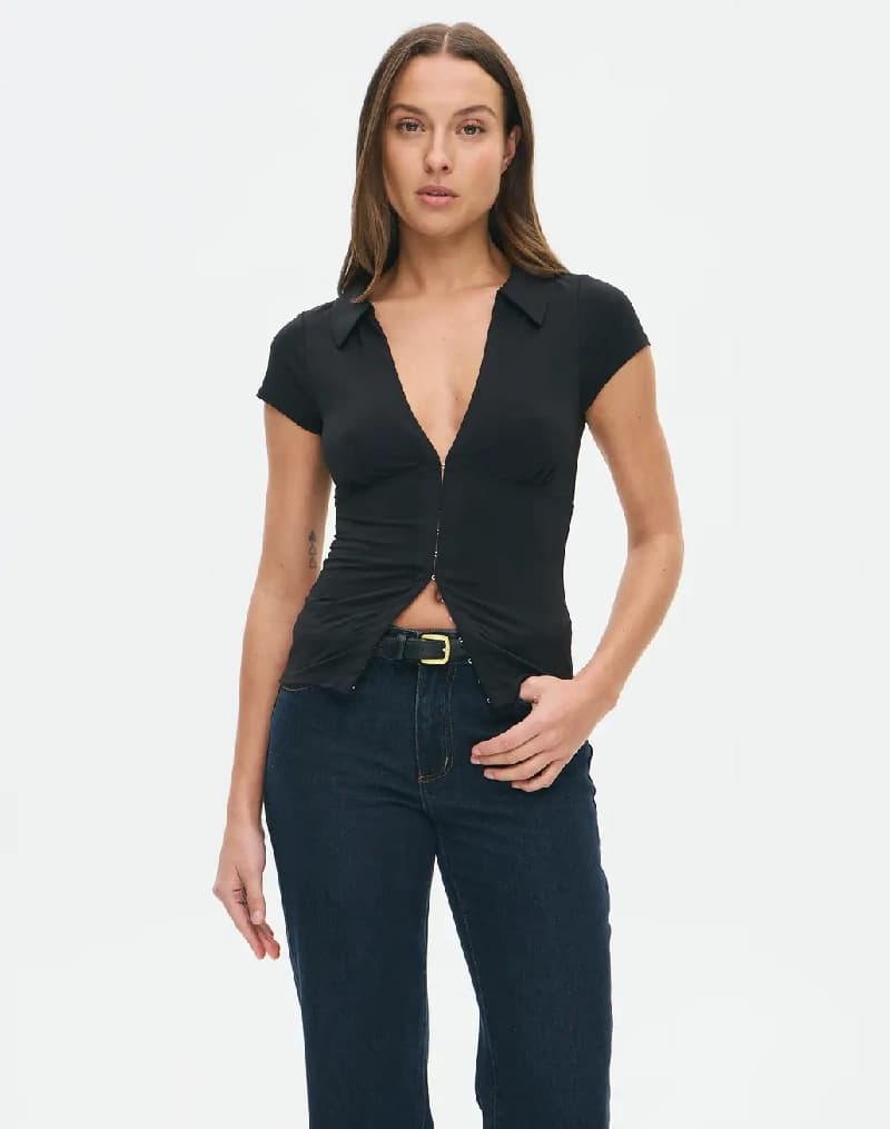Women's Black Casual Solid Regular Fit Top