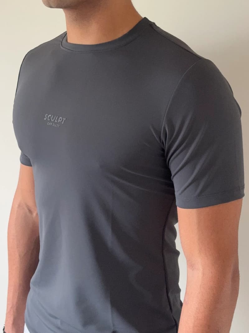 Men's Grey Casual Solid Slim Fit Tshirt