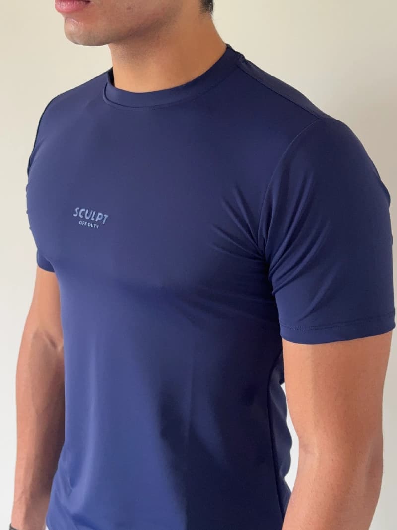 Men's Navy Casual Solid Slim Fit Tshirt