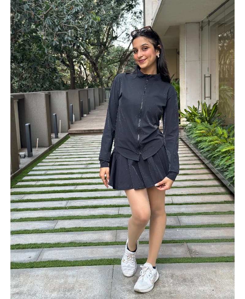 Women's Black Sport Full Sleeves Zipped Up Glossy Jacket