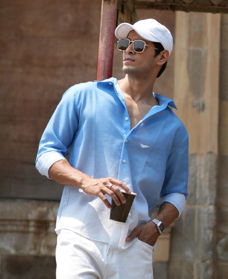 Men's Blue Casual Solid Regular Fit Shirt