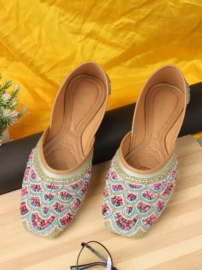 Women's Green Ethnic Slip-On Casual Mojaris Shoes