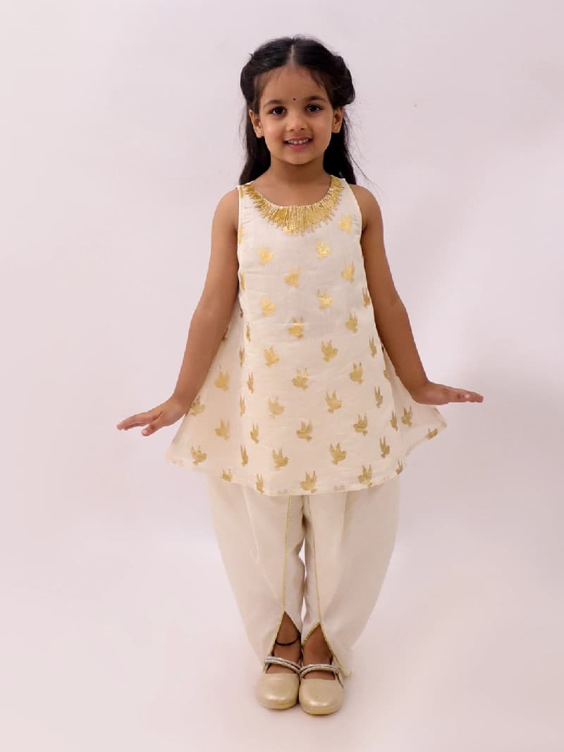 Girls Festive Mishti Off White Kurta And Dhoti Set