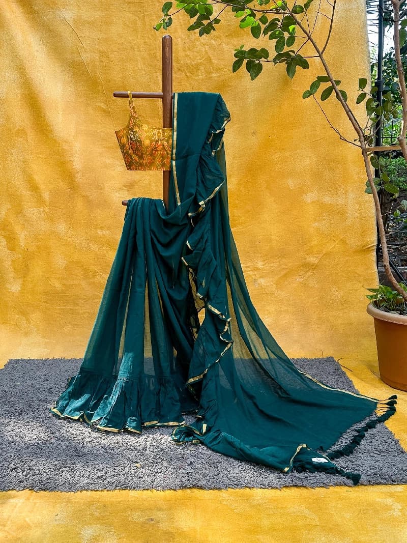 Women's Green Festive Mul Cotton Saree Without Blouse Piece