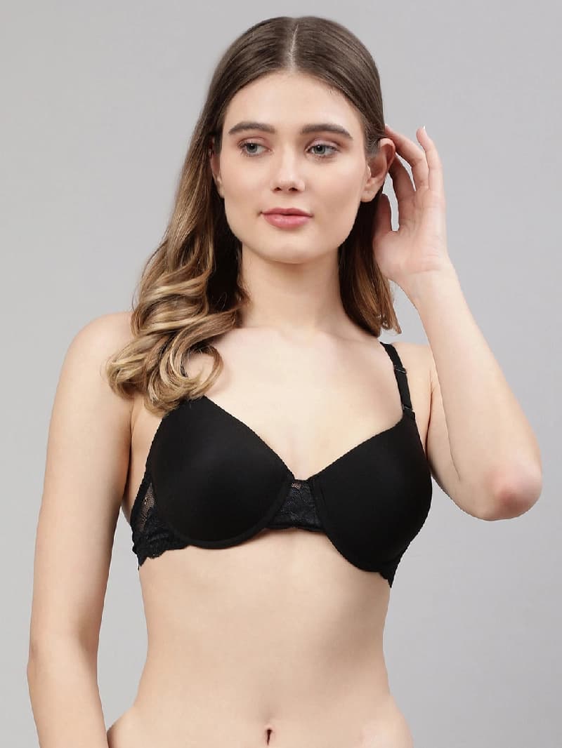 Women's Solid Essential Wear Black Lightly Padded Bra
