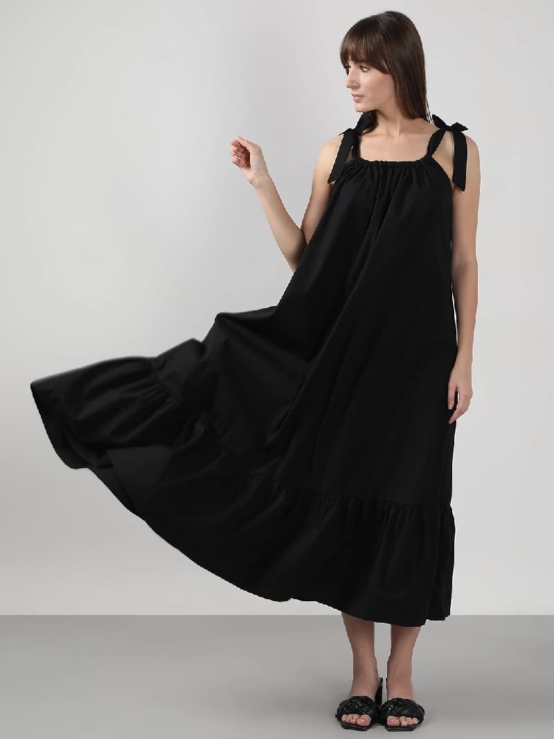 Women's Black Casual Solid Dress
