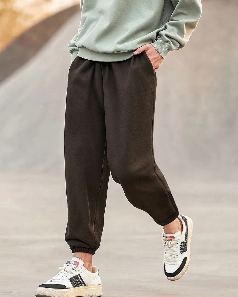 Men's Brown Casual Solid Oversized Fit Jogger