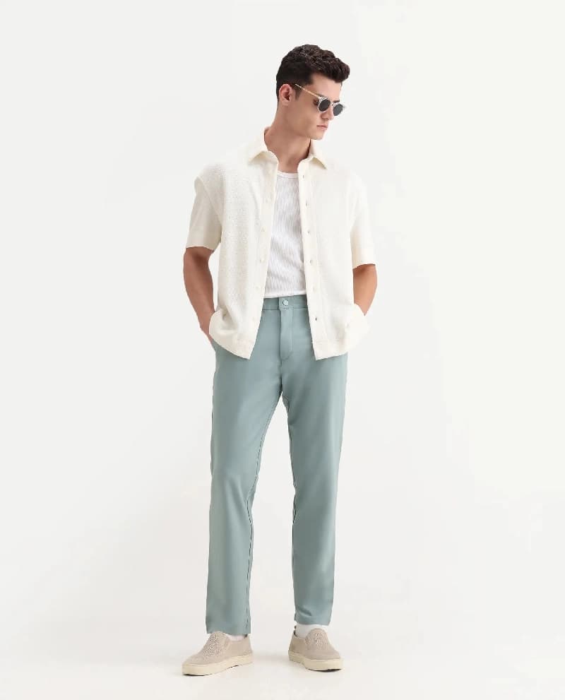 Men's Green Casual Solid Regular Fit Trouser