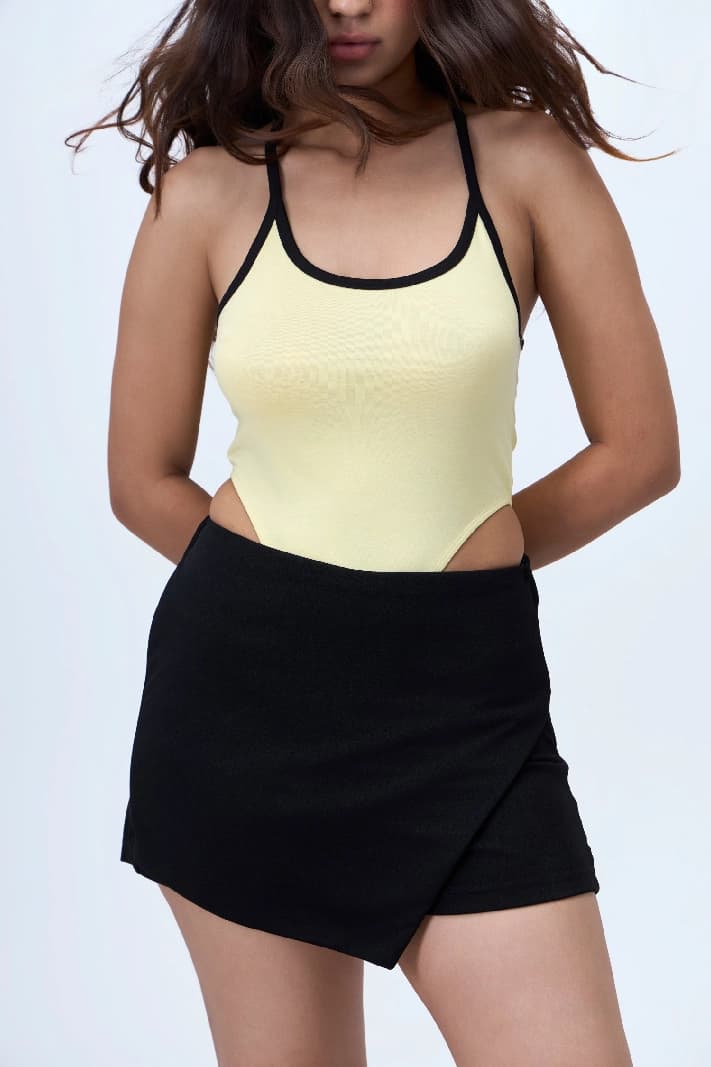 Women's Yellow Casual Solid Slim Fit Bodysuit