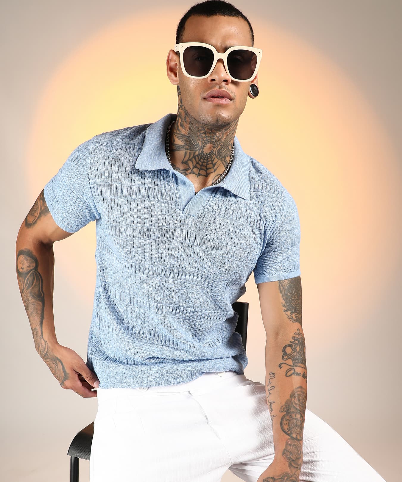 Men's Blue Casual Textured Regular Fit Tshirt