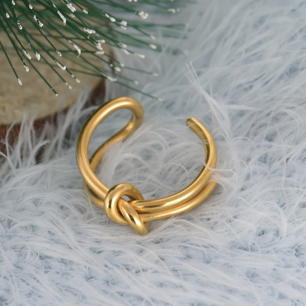 Women's Gold Casual Wear Gold Plated Stainless Steel Finger Ring