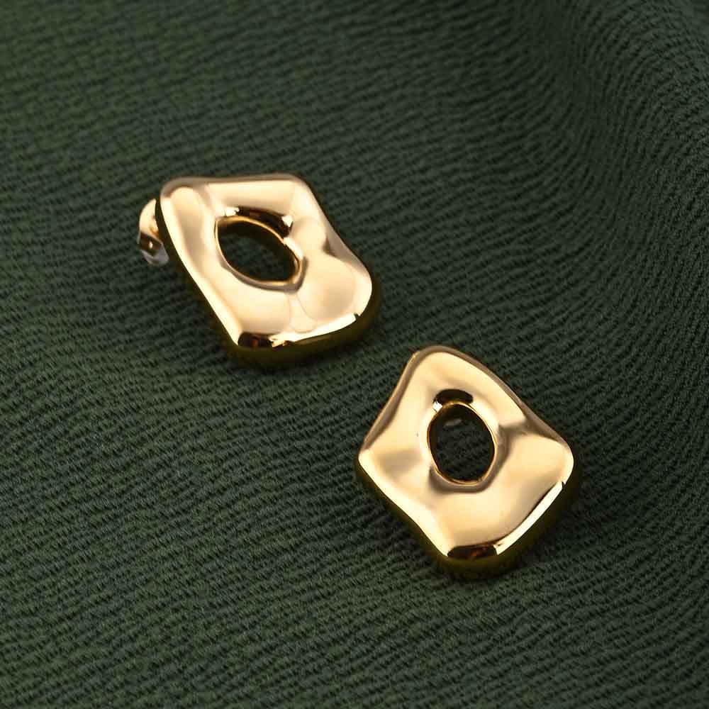 Women's Gold Casual Wear Gold Plated Stainless Steel Earring