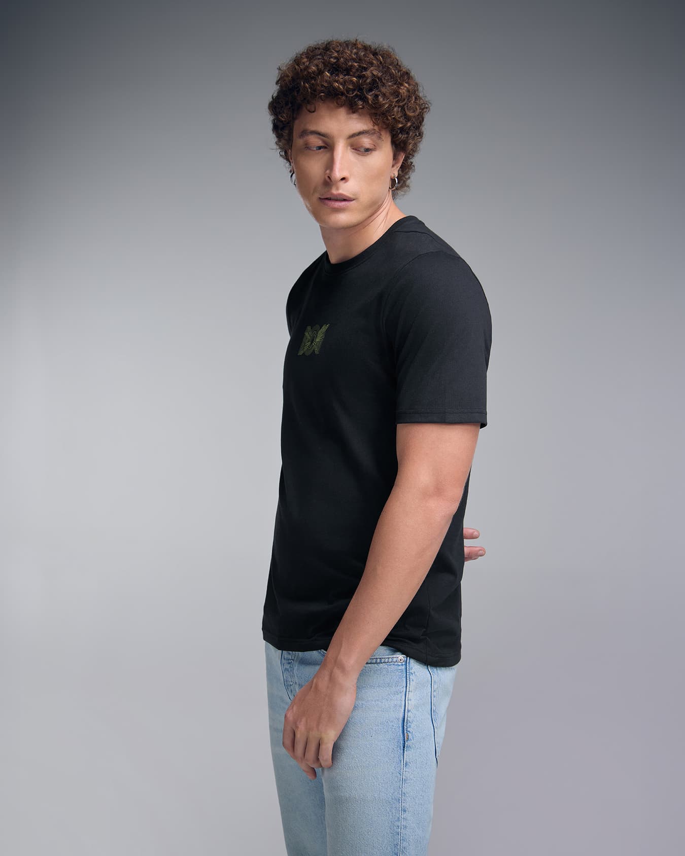 Men's Black Casual Solid Pull On Round Neck Half Sleeves Tshirt