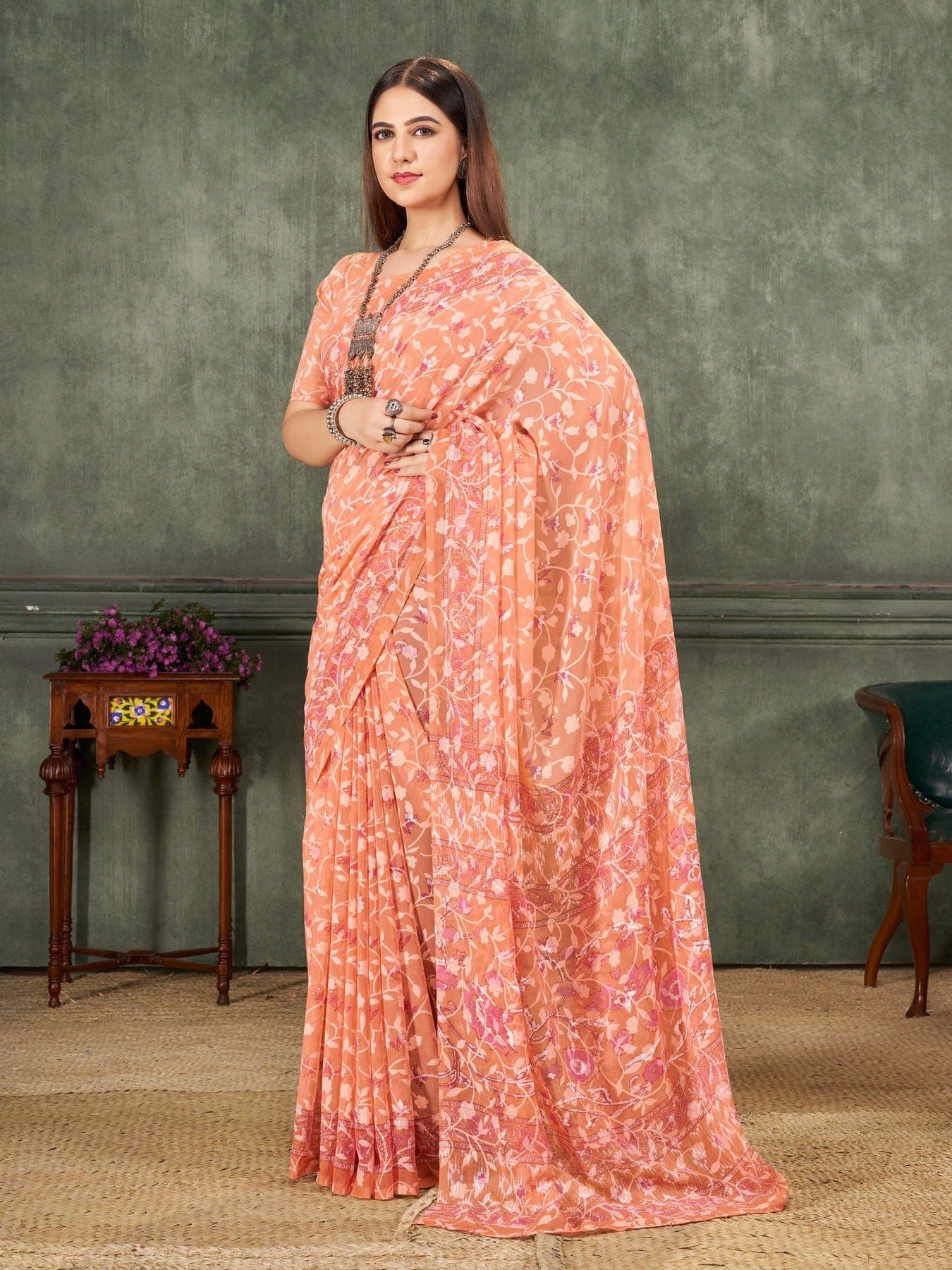 Women's Pink Festive Floral Saree