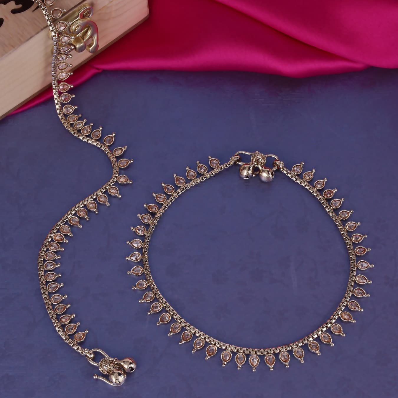 Women's Traditional Incredible Oval Shape Gold Plated Anklet(Payal) - Set of 2