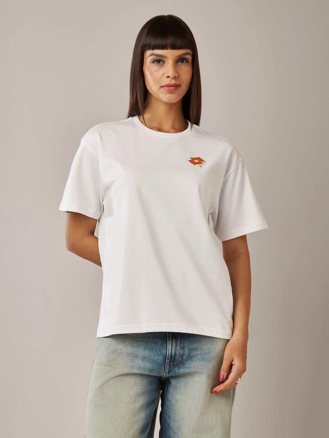 Women's White Casual Regular Fit Half Sleeves Tshirt