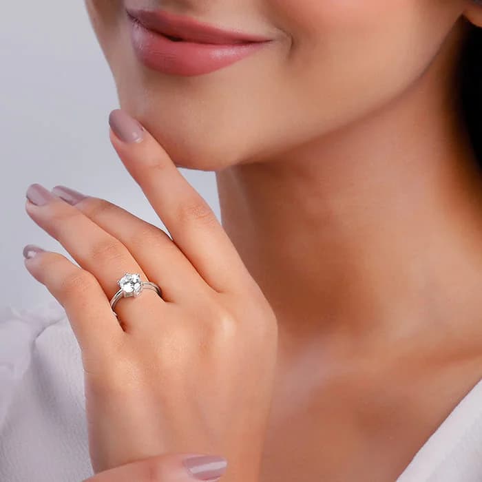 Women's Silver Zircon Vintage Ring