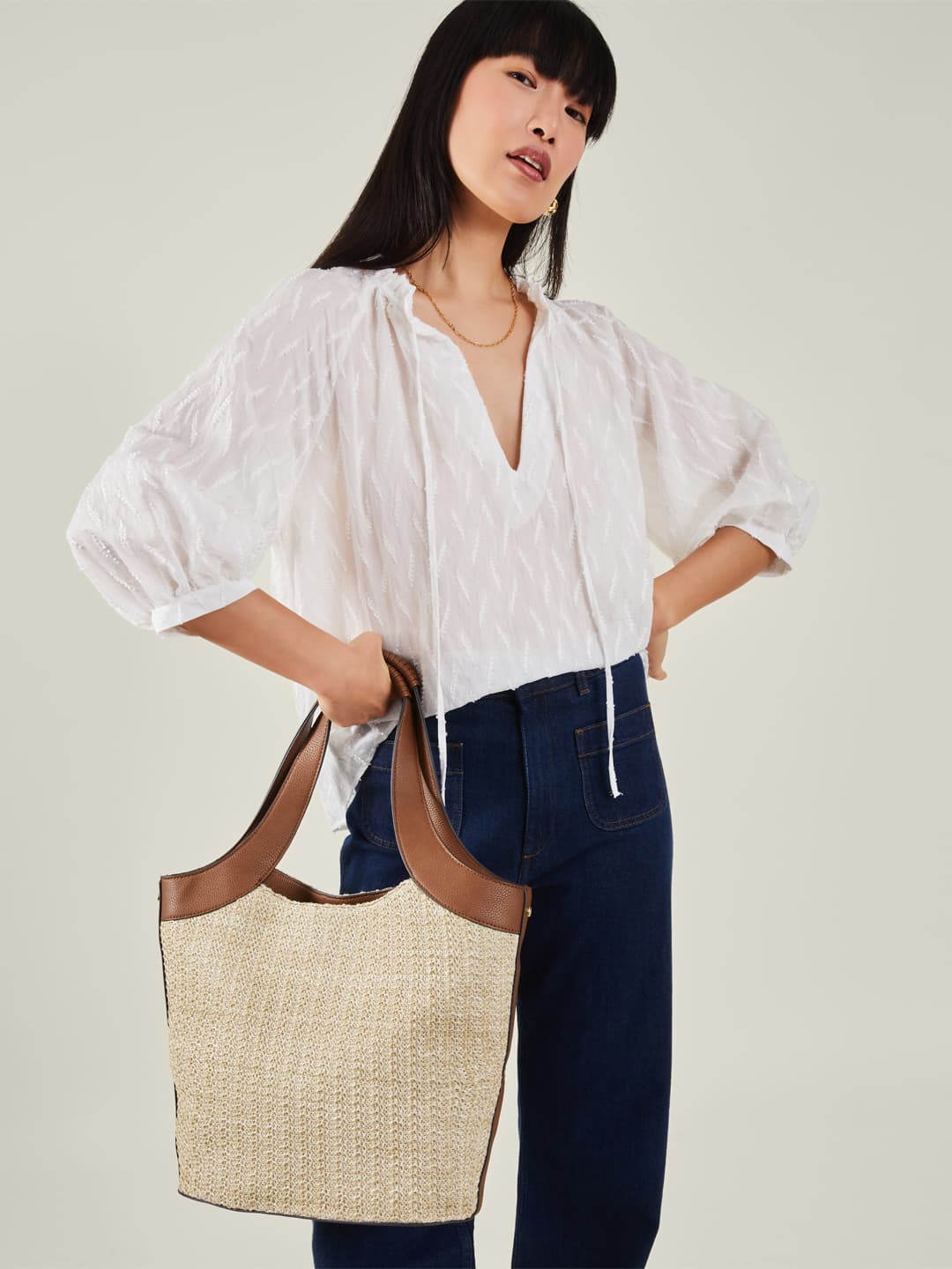 Women's Beige Casual Woven PU Shoulder Bag