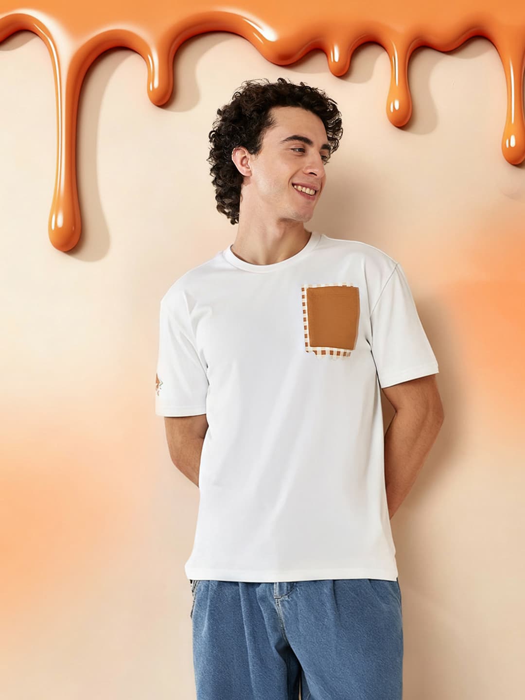 Men's White Casual Relaxed Half Sleeves Tshirt