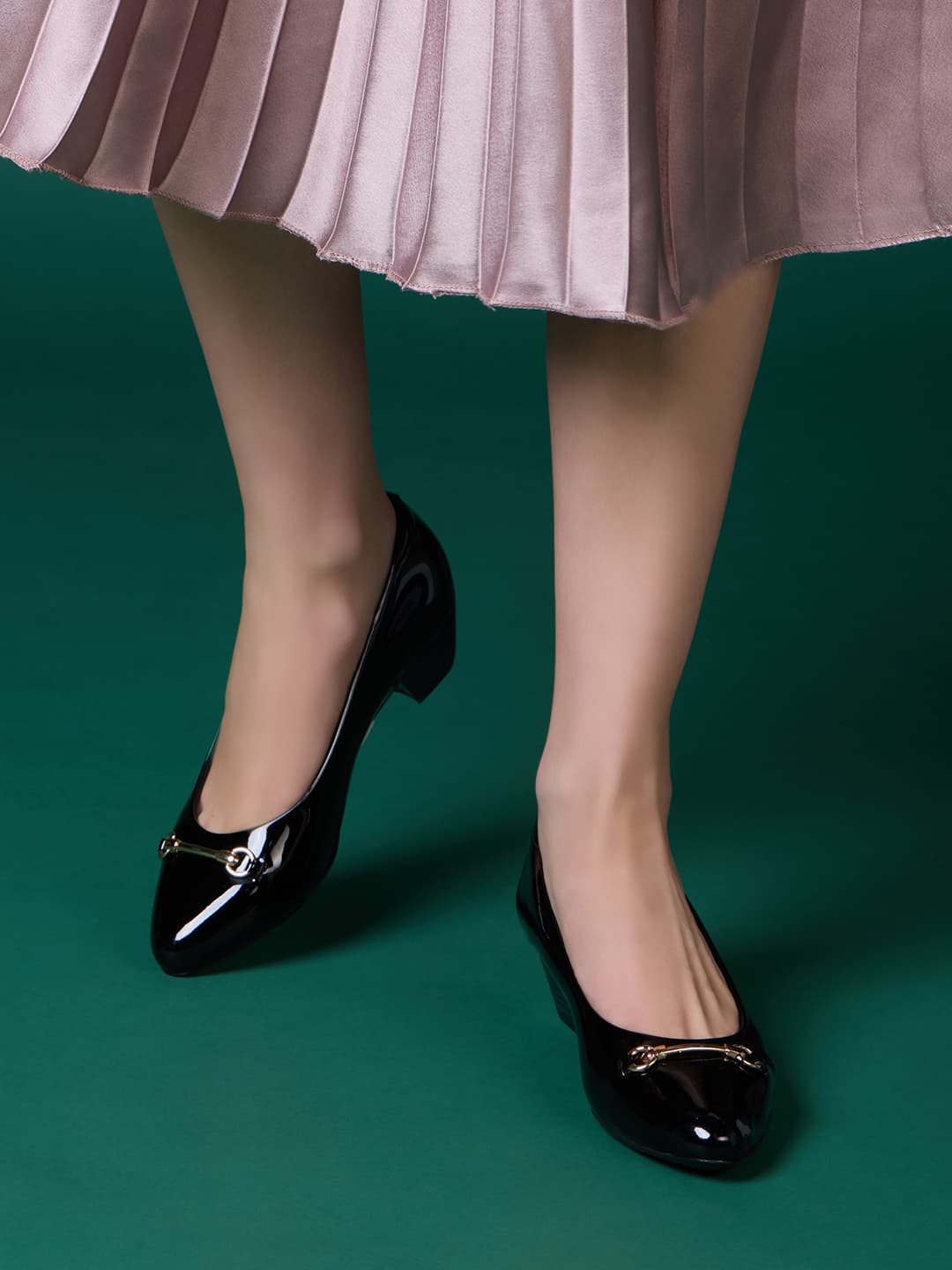 Women's Black Casual Synthetic Flat Pump Heels