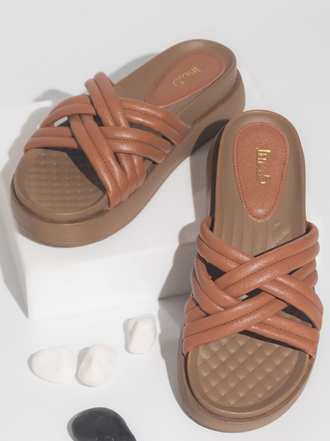 Women's Tan Casual Synthetic Flat Slip-Ons Sandals