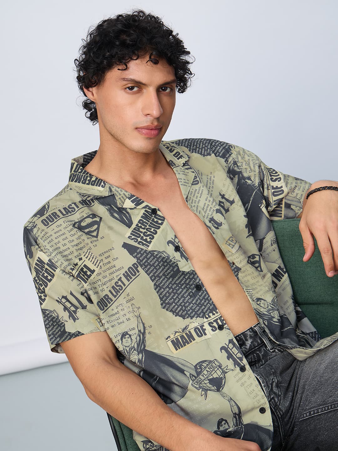 Men's Grey Casual Printed Regular Fit Half Sleeves Shirt
