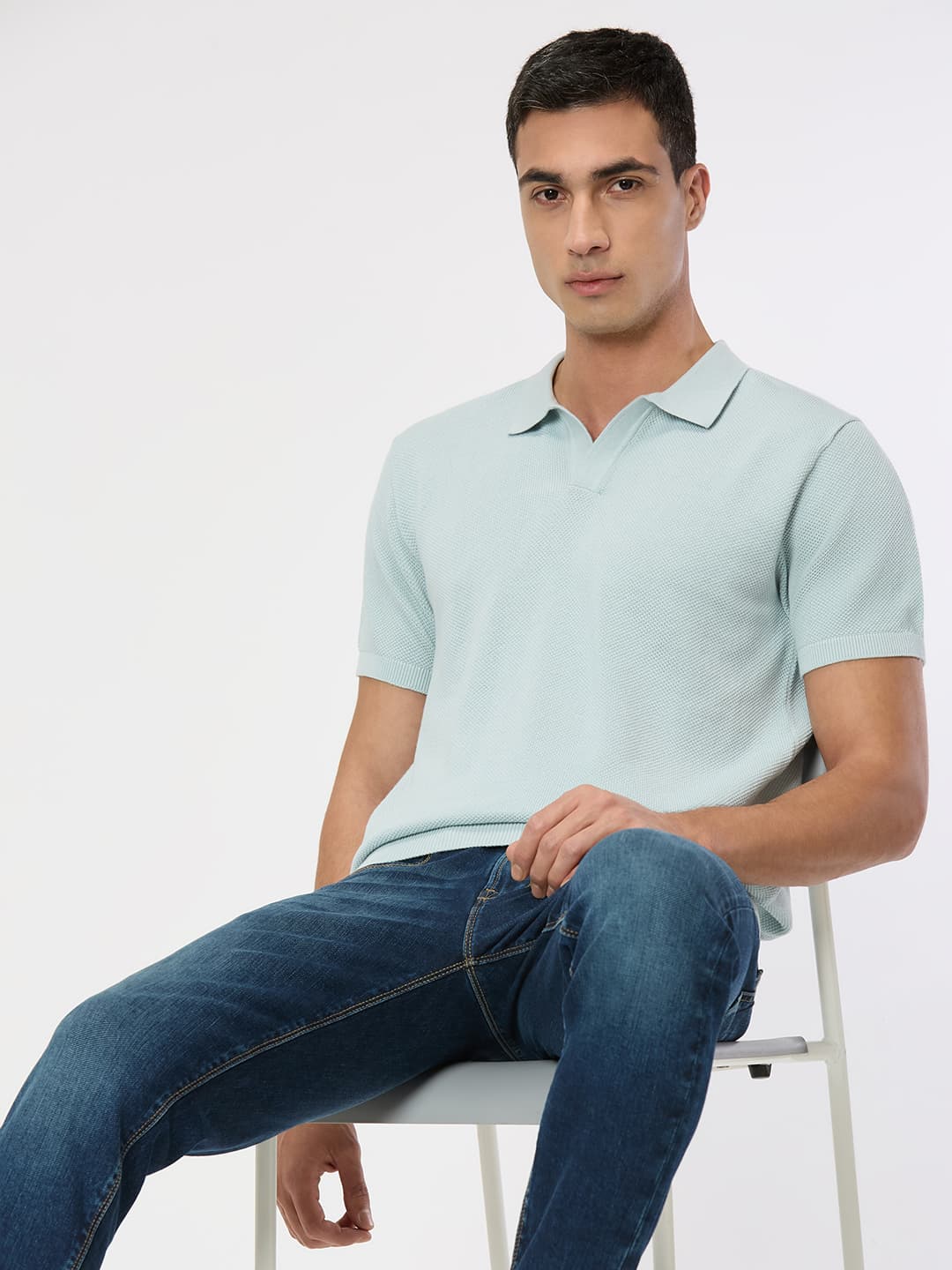 Men's Blue Casual Half Sleeves Solid Polo Tshirt