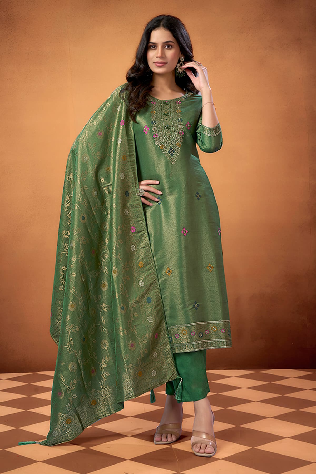 Women's Green Festive Regular Fit Three Quarter Sleeves Salwar Suit