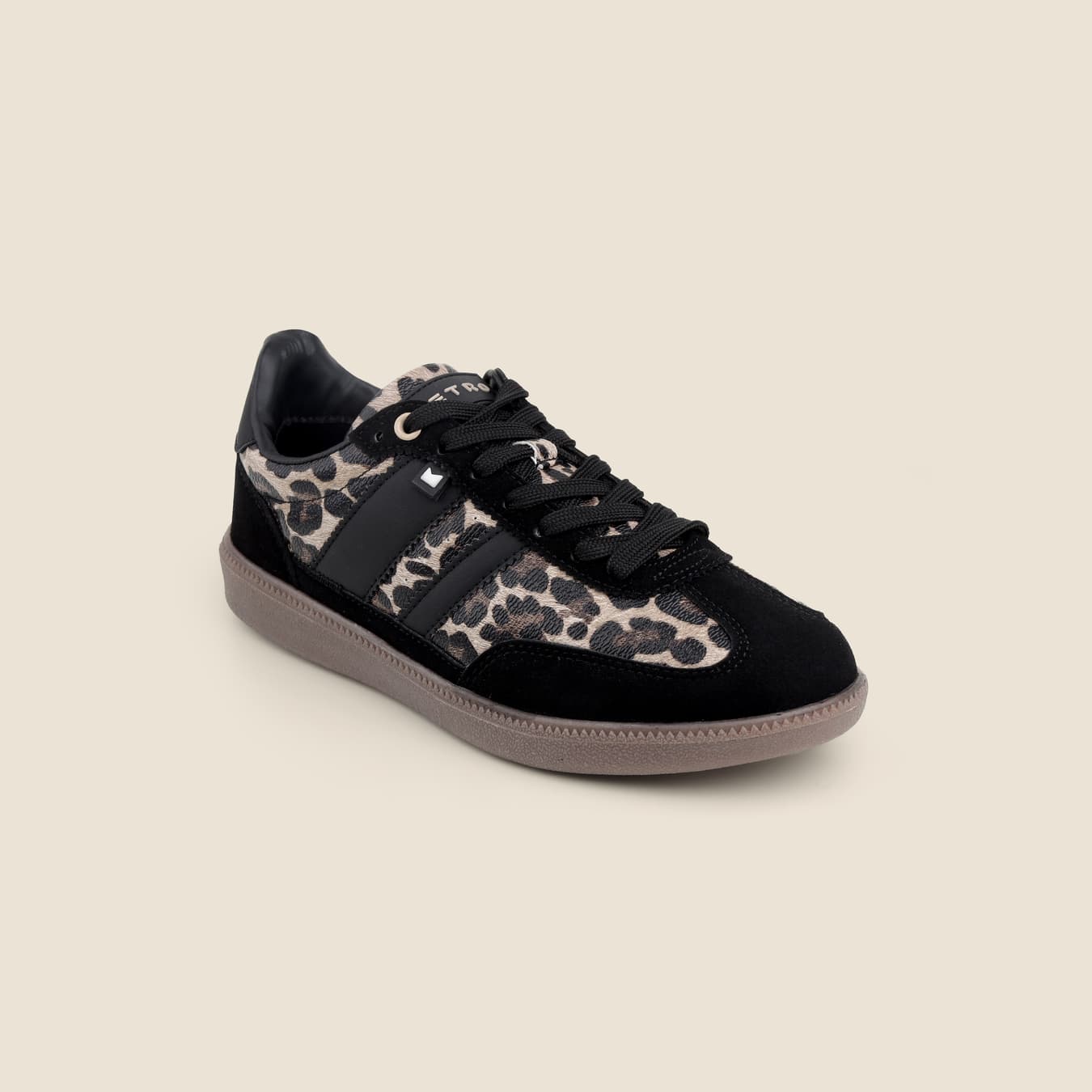 Women's Black Casual Round Toe Fabric Sneakers