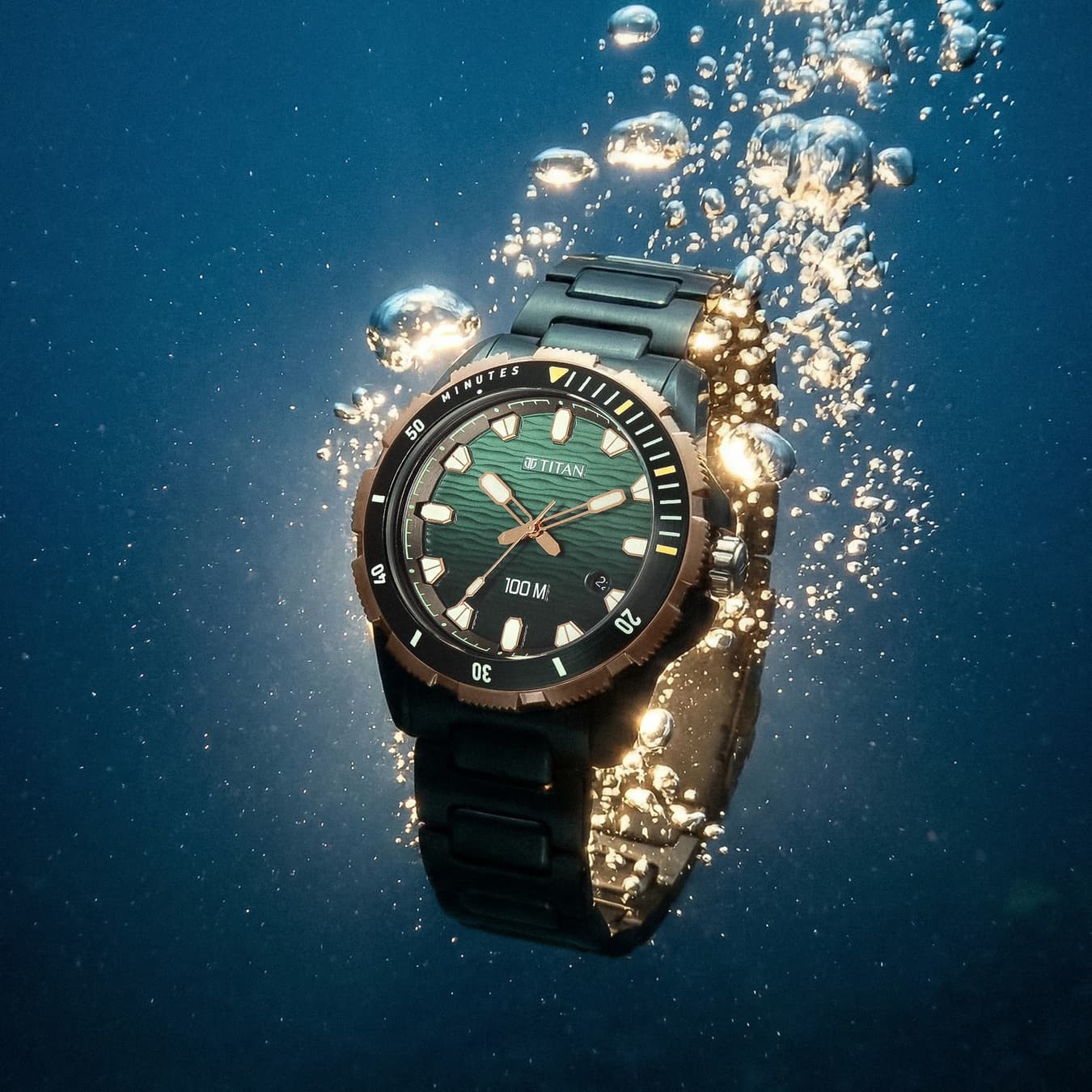 Men's Zero Hour Diver's 100m Analog with Blue Dial Black Stainless Steel Strap Watch - 10067KM02