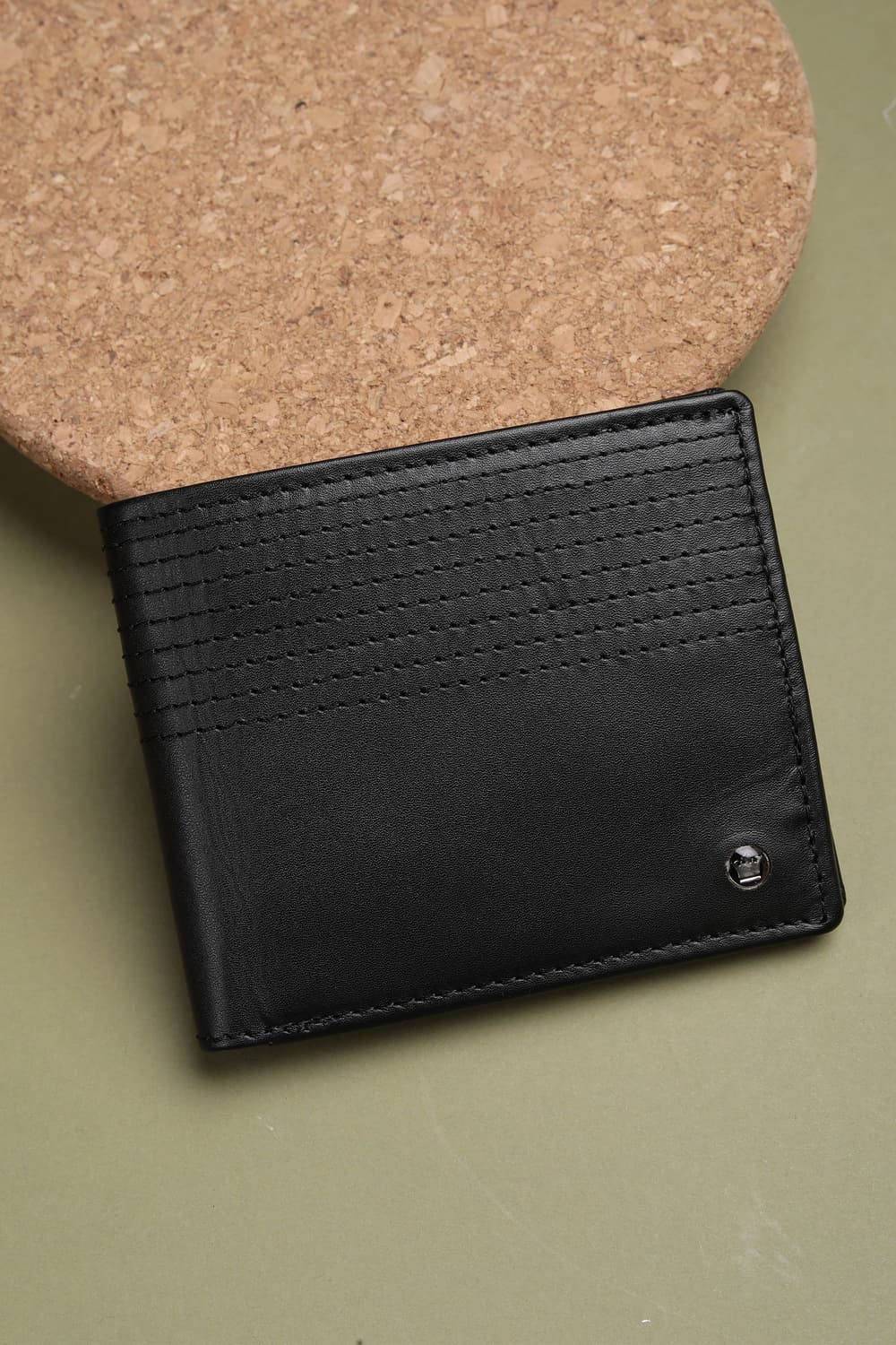 Men's Black Textured Bifold Multicard Wallet