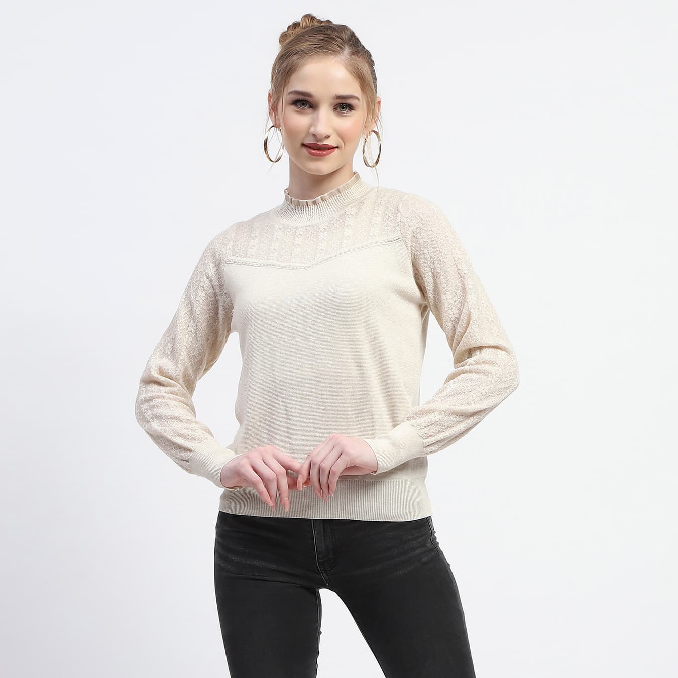 Women's Beige Casual Round Neck Knit Top