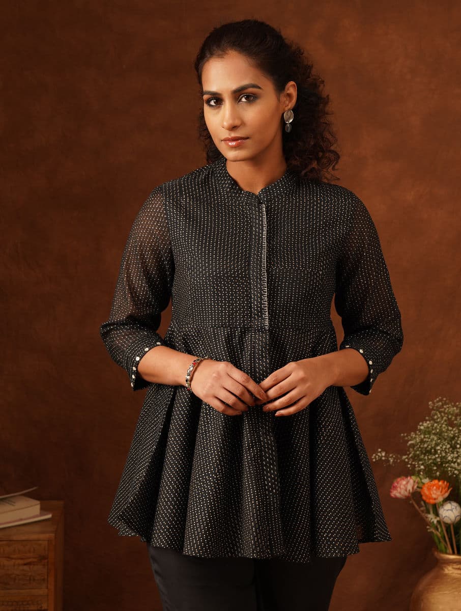 Women's Black Casual Regular Fit Polka Dot Three Quarter Sleeves Top