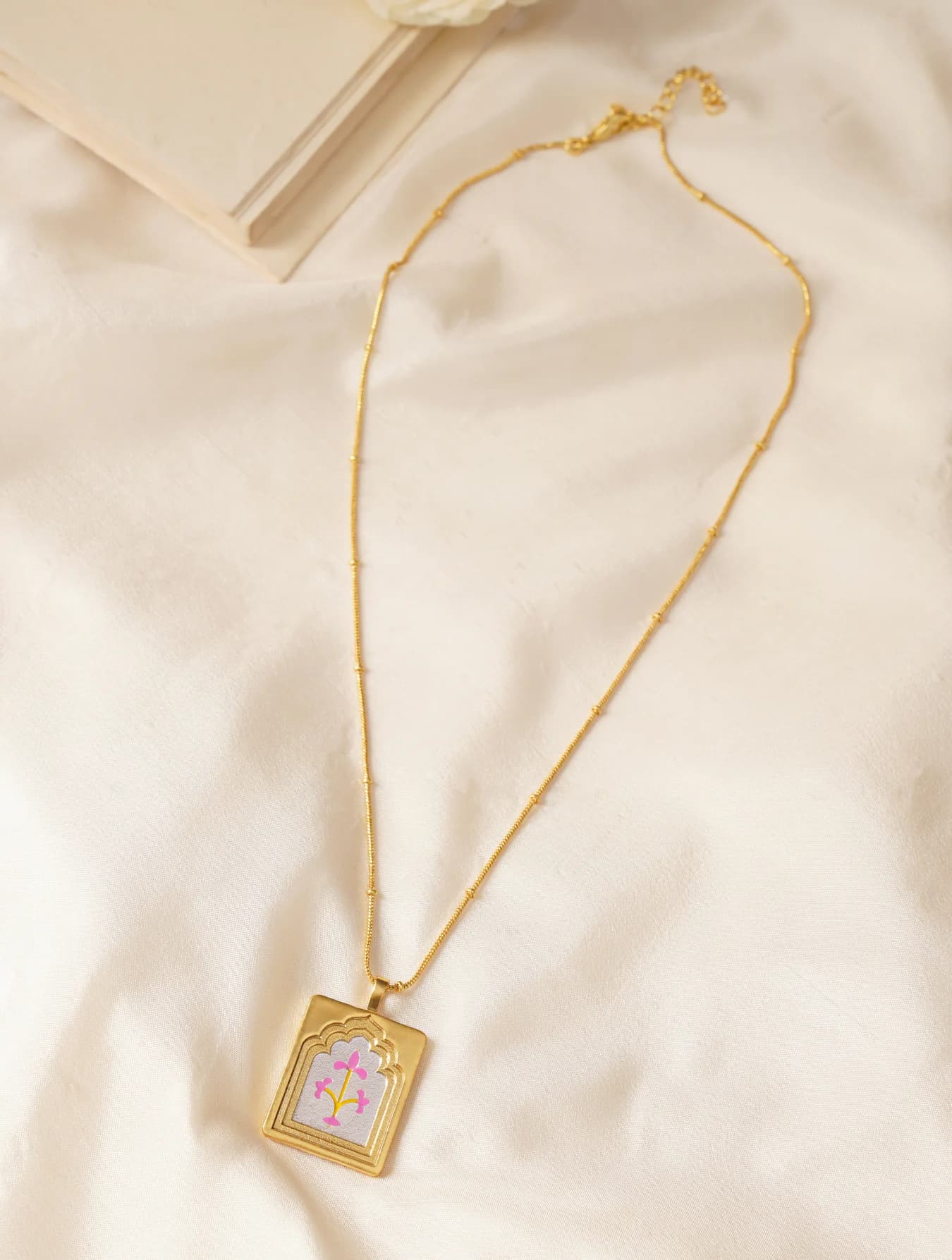 Women's Casual Wear Gold Plated Brass Necklace