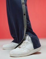 Men's Navy Casual Regular Fit Solid Cargo