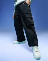 Men's Black Casual Regular Fit Solid Cargo