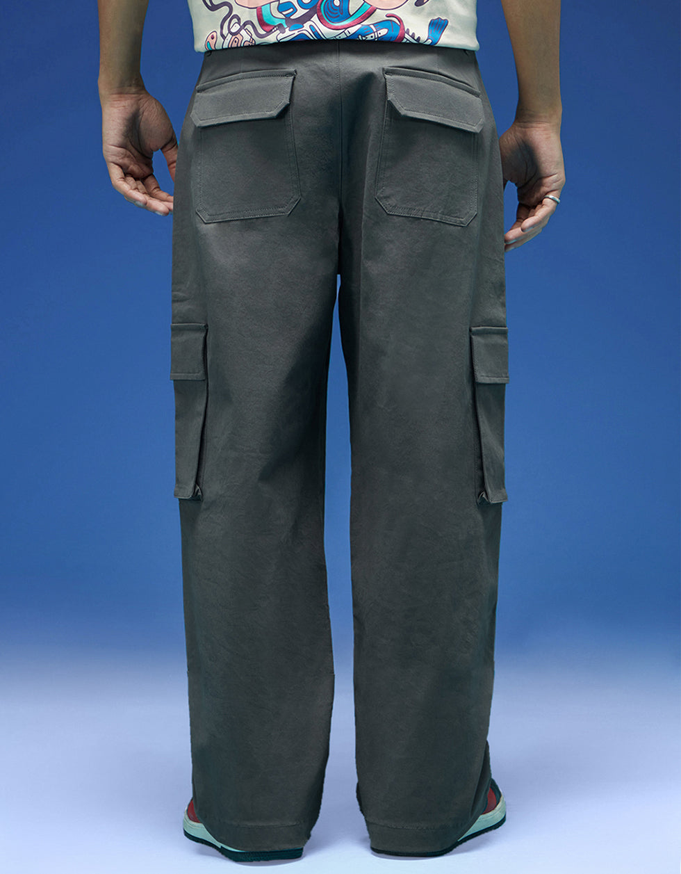 Men's Grey Casual Regular Fit Solid Cargo